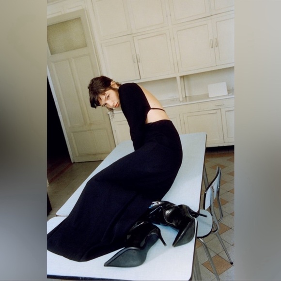 ZARA OPEN BACK DRESS | LIMITED EDITION - Picture 3 of 8